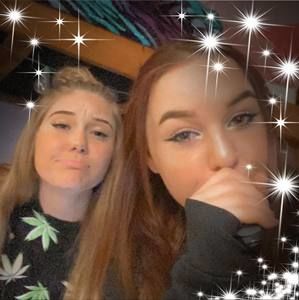 Meet your Posher, Linzee